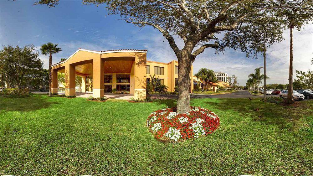 Courtyard By Marriott Bradenton Sarasota/Riverfront Ngoại thất bức ảnh