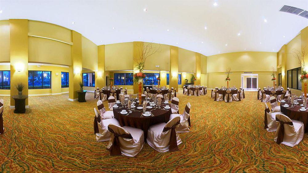 Courtyard By Marriott Bradenton Sarasota/Riverfront Ngoại thất bức ảnh